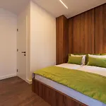 Apartments Emerald Free Garage Parking